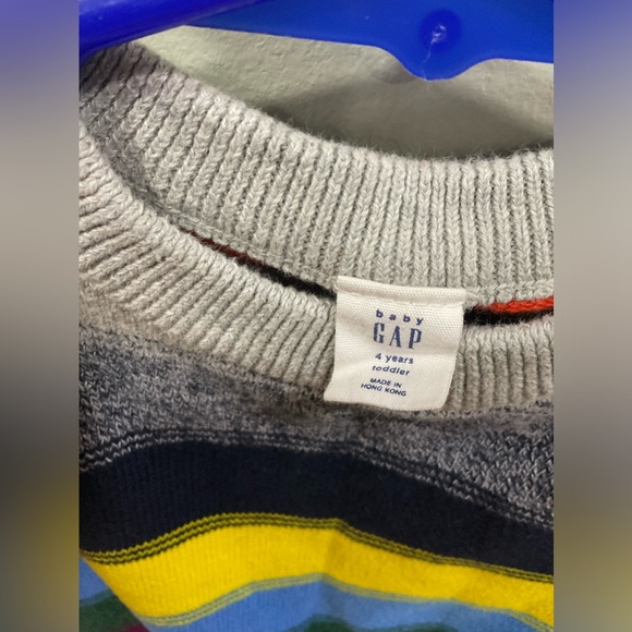 Gap Kids Colorful Stripped Sweater Size yrs old - Picture 3 of 4